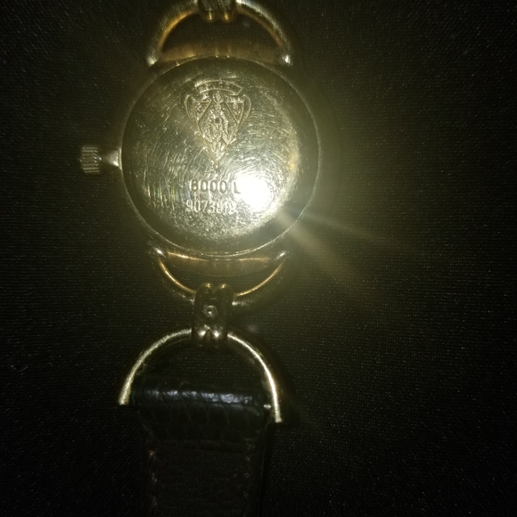 Gucci watch - Picture 6 of 6